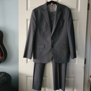 EXPRESS Men's Classic Gray Suit